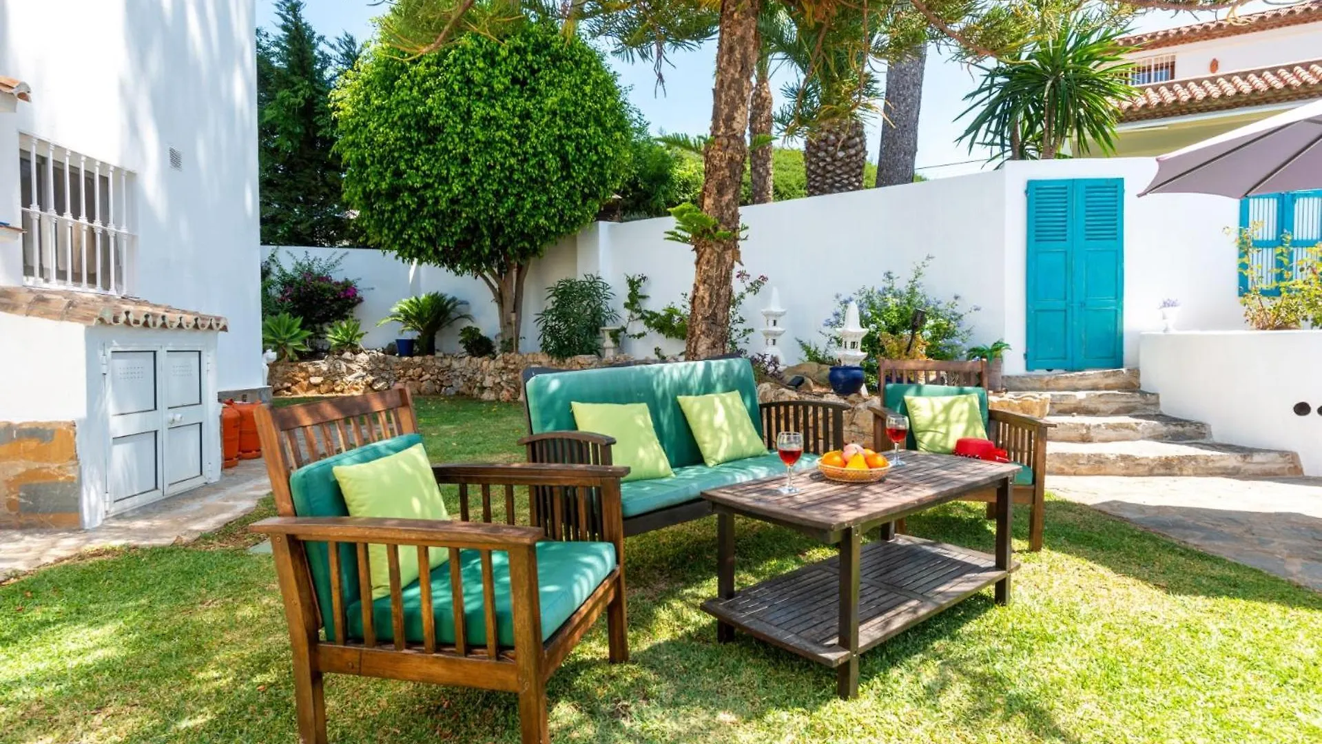 Villa Holivista Elegant 4-Bedroom Spanish Villa In Estepona 0*,  Spain